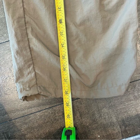 Light brown / khaki windbreaker pants - Picture 6 of 7